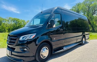 2026 Mercedes Ultimate Coach