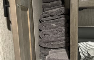 2022 Coachmen RV Leprechaun Premier 319MB Ford 450