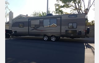 2016 Forest River Cherokee 27Ft BH