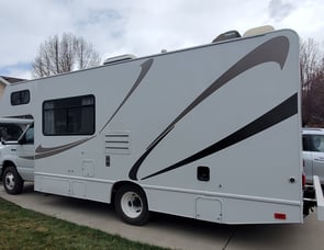 Thor Motor Coach Majestic 23A