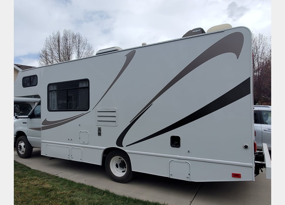 Class C Motor Home rentals in Pleasant Grove