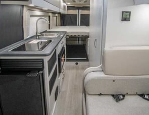 Entegra Coach Ethos 20E