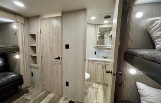The Sandpiper Suite | 2 Full Baths & Bunkhouse