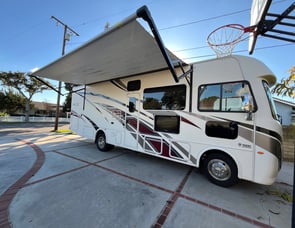 Thor Motor Coach ACE 30.2