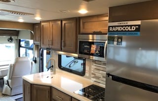 Silver Belle - Luxurious and Modern - Pet Friendly