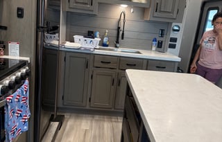 Special Labor Day Pricing!!! 5th Wheel Living