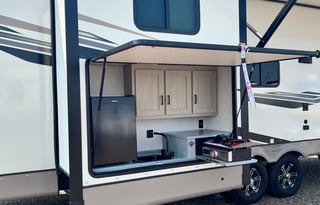 2023 Forest River RV Wildwood Heritage Glen 356QB