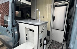 Vanaconda-2023 Thor Sanctuary 19P-Luxury Adventure