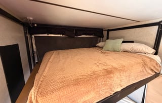 Spacious & Family-Friendly Adventure RV