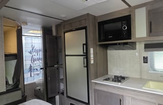 1998 Fleetwood RV Providence 39R