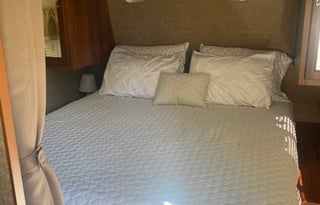 2015 Prime Time RV Avenger ATI 26BB