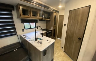 Family friendly, Pet Friendly, 2022 Toy Hauler