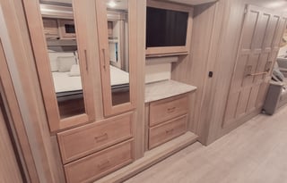 2019 Coachmen RV Mirada Select 37RB