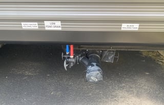 The Jay Bird's Home on the Road