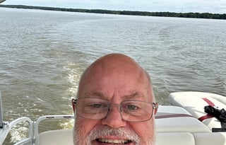 Coleman 202RD sleeps up to 4 people(delivery avl)