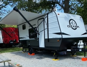 Forest River RV Ozark 1650BHK