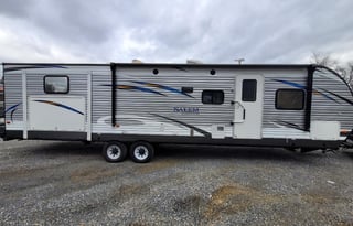 2018 Forest River RV Salem 31KQBTS