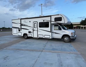 EAST TO WEST Entrada 3100FB