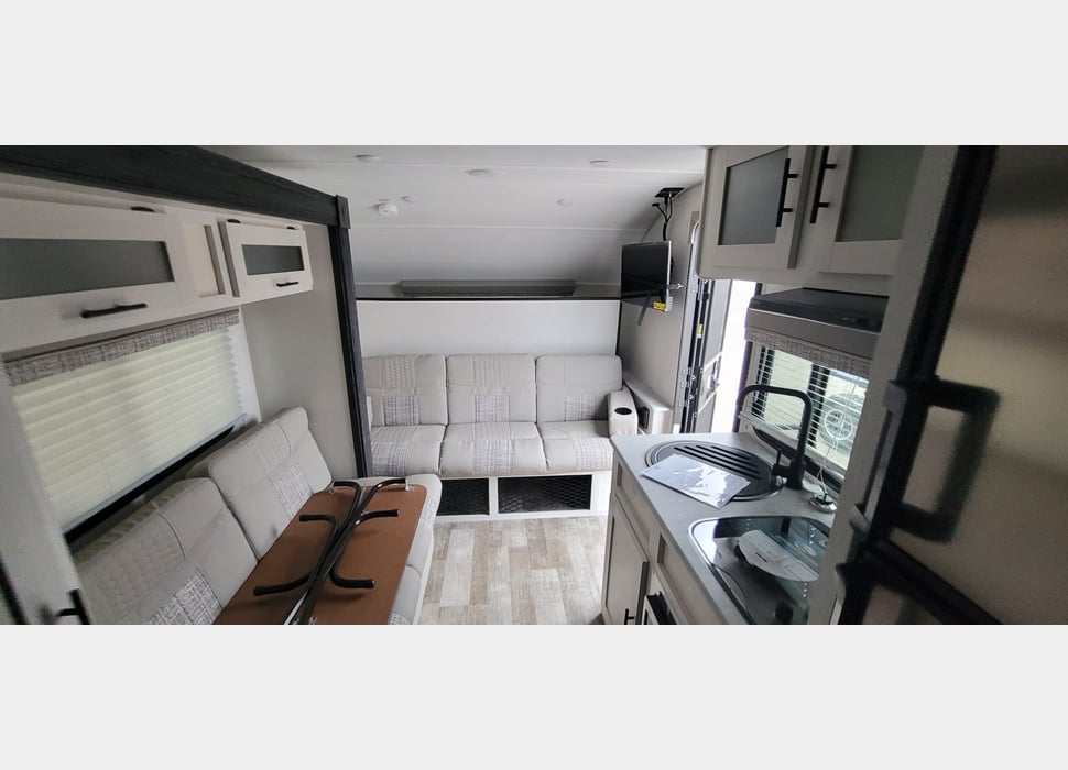 Travel Trailer rentals in Santa Clarita