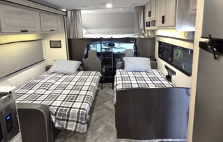 2022 Forest River Sunseeker 2860