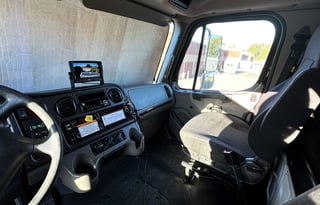 Road Runner Tour Bus -  Sleeps 9