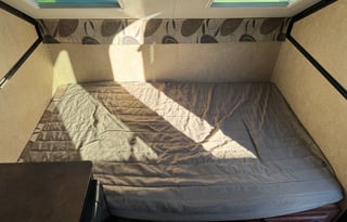 Cozy A-Frame Camper - Sleeps 4, A/C, Delivery