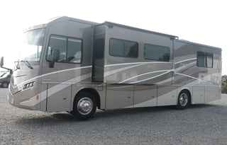 2017 Winnebago Forza 34T