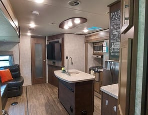 Highland Ridge RV Mesa Ridge MR328BHS