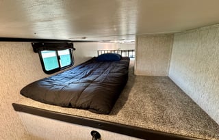 2023 Cross Roads RV Hampton HP370FDL