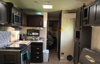 Wrights RV Pet and Kid Friendly Rental!