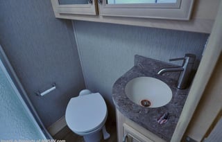 2018 Forest River Legacy Bunk House(DIESEL PUSHER)