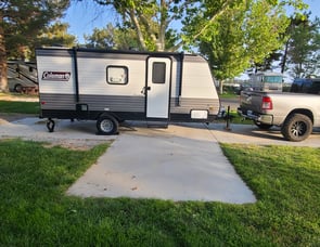 Dutchmen RV Coleman Lantern LT Series 17B