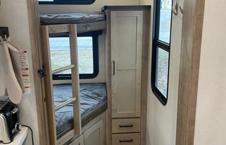 2022 Keystone RV Arcadia 3370BH w/ Bunk Room