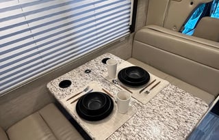 2022 Thor Motor Coach Freedom Elite 23H