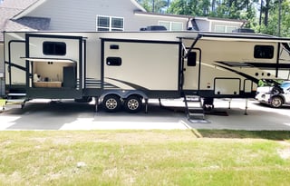 2020 Coachmen RV Chaparral 367BH