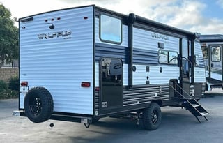 2024 FR Wolf Pup 17JW (3065) Winter Haven