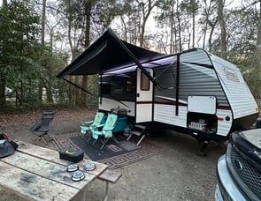 Dutchmen RV Coleman Lantern LT Series 202RD