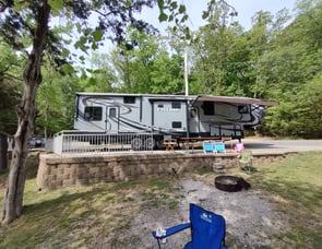 Heartland Cyclone 4114