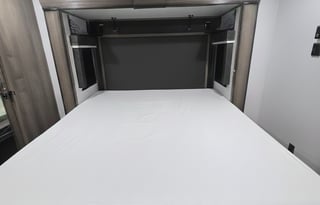 House on wheels 2024 Keystone RV Montana 3781RL