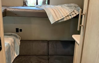 Comfortable and Clean Family RV Rental