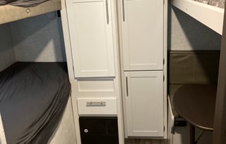 Kid Friendly Quad Bunkhouse 2021 Keystone Bullet