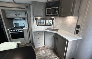 Unit 10-Outback with Large Rear Living & King Bed