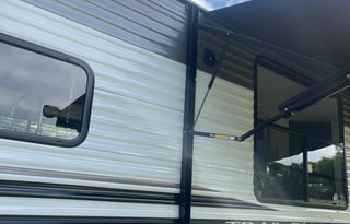 2022 Heartland Trail Runner 27RKS Carolina Skys