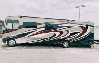2016 Forest River XL Series  Georgetown