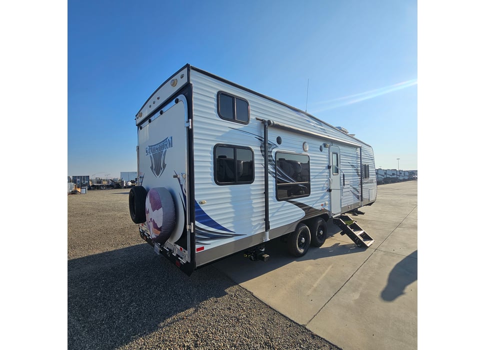 Toy Hauler rentals in Modesto