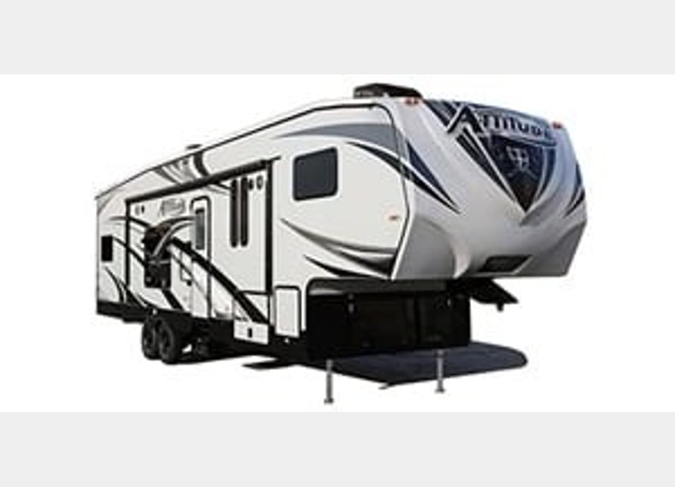 Fifth Wheel rentals in Belgrade