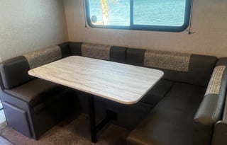 Volante - 2 Bath, King Bed & Bunk Room!