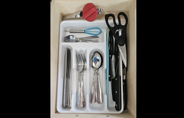 Cutlery for 4 people