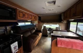 Wanderlust! Drive, Discover, Disconnect!