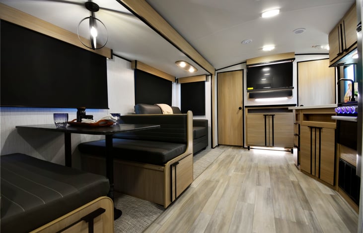 Experience "Wisdom" with our 2022 Cruiser Radiance 28QP located near Table Rock Lake near Branson Missouri and Lake Of The Ozarks. Thank you from us at Stone Mountain RV & Camper Rentals!